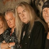 Saxon premiere video for new single “Thunderbolt”