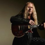 Jerry Cantrell streams “Brighten” title track