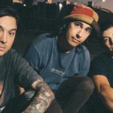 Pierce The Veil premiere new song “Pass The Nirvana”